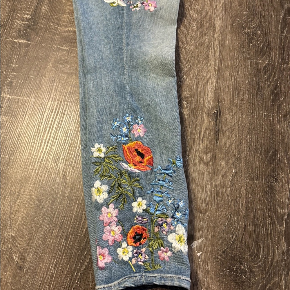 7 for all Mankind Size 27 Jeans - Picture 4 of 10